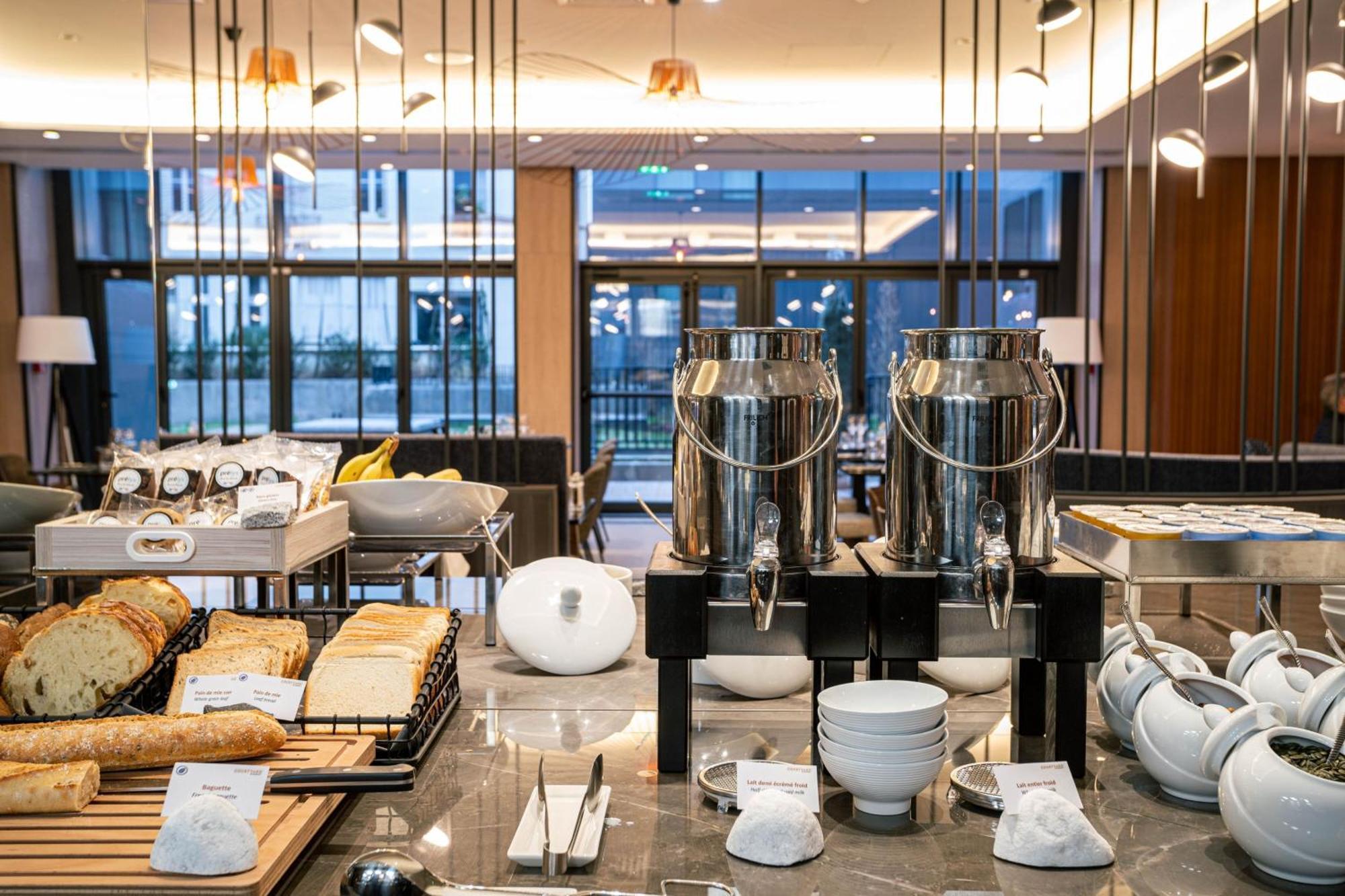 Courtyard By Marriott Paris Porte De Versailles Issy-les-Moulineaux Ngoại thất bức ảnh