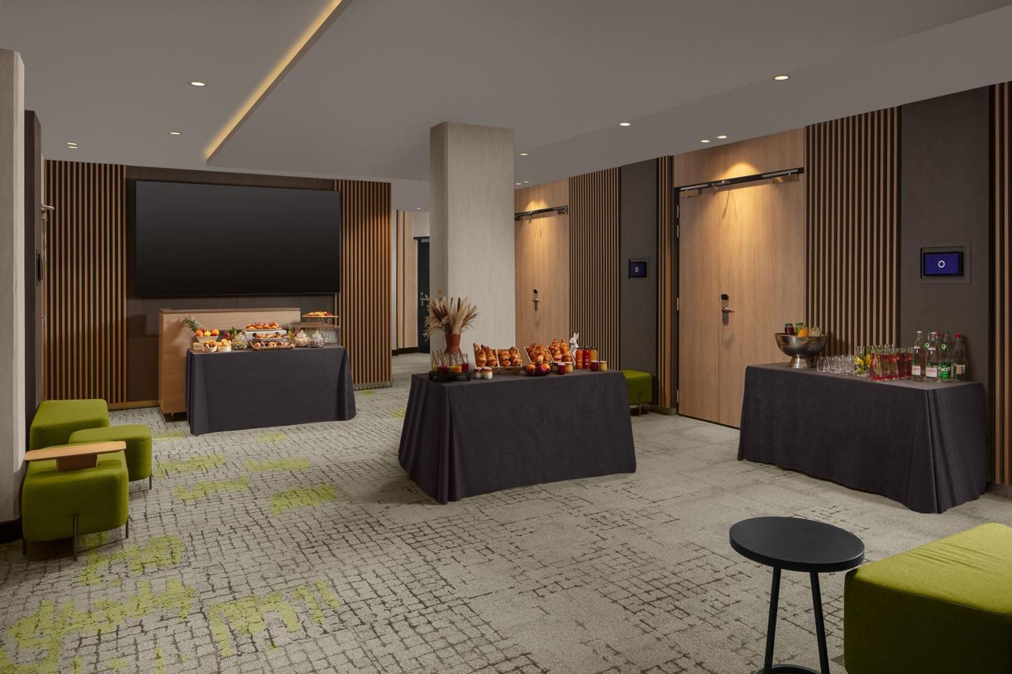 Courtyard By Marriott Paris Porte De Versailles Issy-les-Moulineaux Ngoại thất bức ảnh