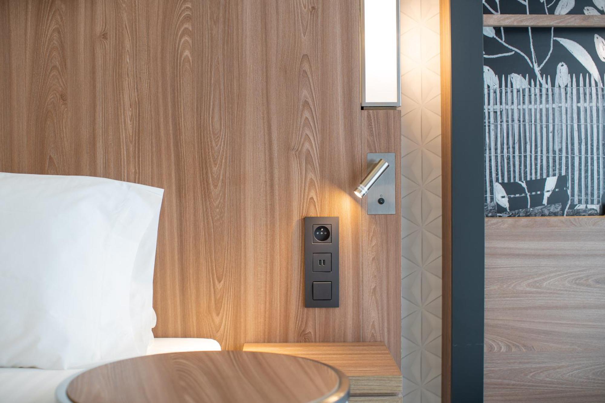 Courtyard By Marriott Paris Porte De Versailles Issy-les-Moulineaux Ngoại thất bức ảnh